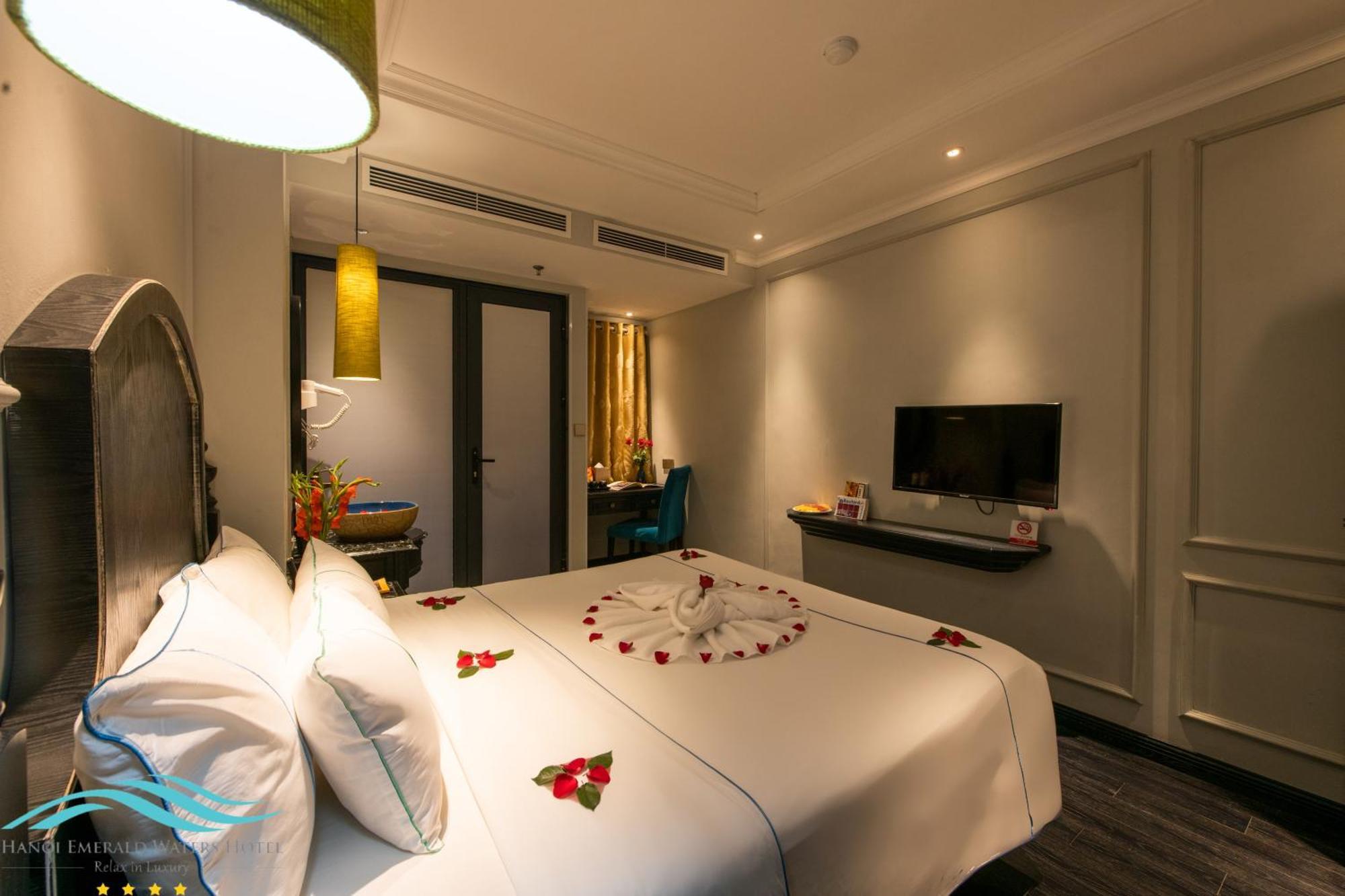 Hanoi Emerald Waters Hotel Valley Экстерьер фото